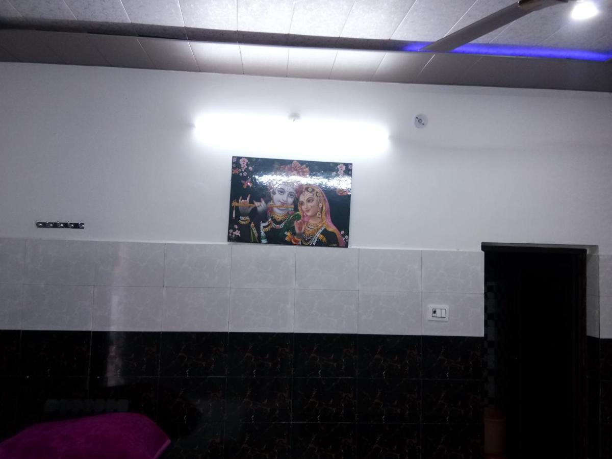 Radha Krishna Dham Villa Vrindavan Exterior photo